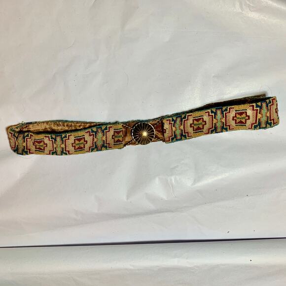 VINTAGE 20'S-40'S NEEDLEPOINT PETITPOINT BELT W/BRASS CLASP GREAT COLORS! 30" - Picture 4 of 10